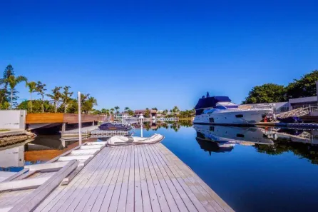 Casa de Condomínio com 6 Quartos à venda, 885m² no Balneario Praia do Perequê, Guarujá