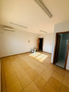 Ponto Comercial à venda, 30m² no Zona Industrial, Brasília