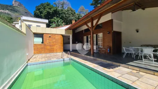 Casa de Condomínio com 3 Quartos à venda, 210m² no Itanhangá, Rio de Janeiro