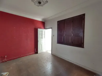 Casa com 6 Quartos à venda, 223m² no Carlos Prates, Belo Horizonte