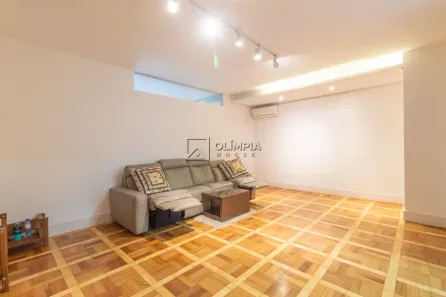 Apartamento com 3 Quartos à venda, 230m² no Jardim Paulista, São Paulo