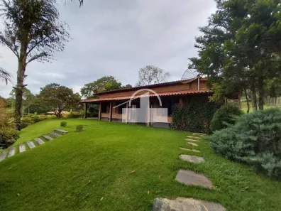 Fazenda/Sítio com 4 Quartos à venda, 260m² no Fazenda Velha, Sete Lagoas