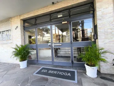 Apartamento com 2 Quartos à venda, 62m² no Menino Deus, Porto Alegre