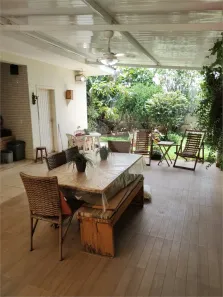 Casa de Condomínio com 3 Quartos à venda, 246m² no Vila Omízollo, Louveira