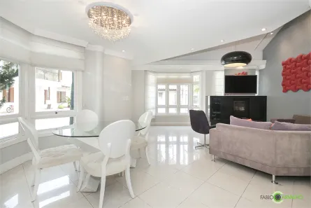 Casa de Condomínio com 4 Quartos à venda, 192m² no Sarandi, Porto Alegre