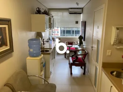 Sala Comercial para alugar, 56m² no Centro Histórico, Porto Alegre