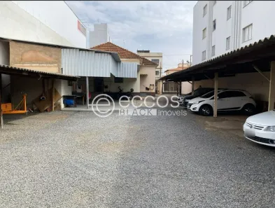 Lote/Terreno à venda, 660m² no Centro, Uberlândia