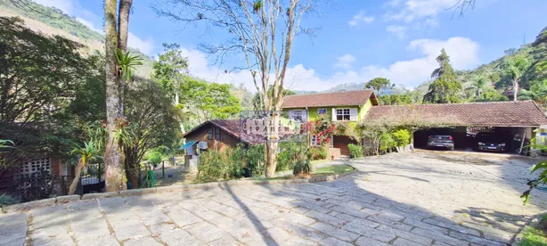 Casa com 4 Quartos à venda, 5000m² no Fazenda Inglesa, Petrópolis