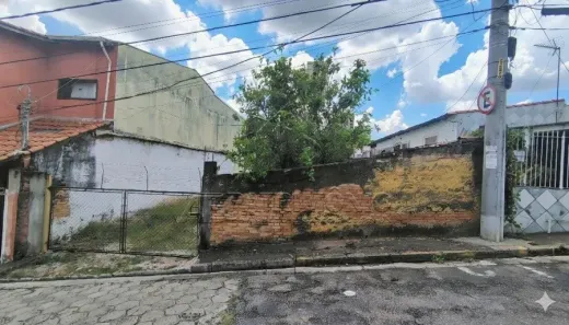Lote/Terreno à venda, 330m² no Vila Leão, Sorocaba