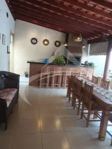 Casa com 3 Quartos à venda, 230m² no Ipanema, Araçatuba