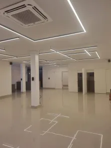 Sala Comercial para alugar, 402m² no Chácara da Barra, Campinas