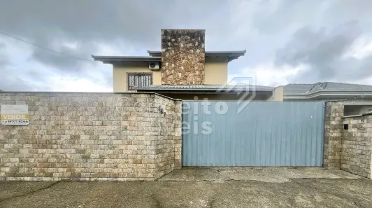 Casa com 3 Quartos à venda, 185m² no Vila Nova, Joinville