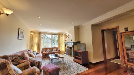 Apartamento com 4 Quartos à venda, 160m² no Vila Campos do Jordão, Campos do Jordão