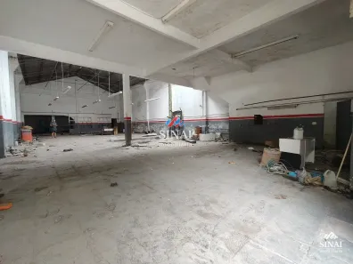 Galpão/Depósito/Armazém para alugar, 600m² no Pitangueiras, Rio de Janeiro