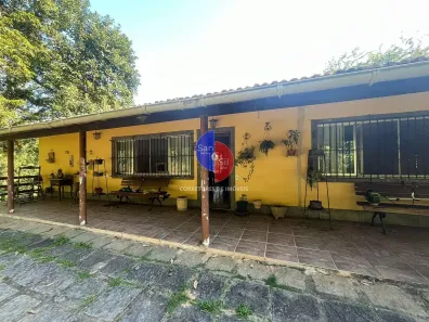 Fazenda/Sítio com 5 Quartos à venda, 500m² no Cadetes Fabres, Guapimirim