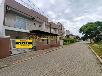 Sobrado com 2 Quartos à venda, 93m² no Itacolomi, Balneário Piçarras