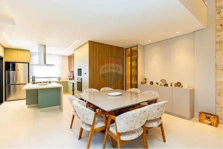 Casa com 3 Quartos à venda, 239m² no Bairro Alto, Curitiba