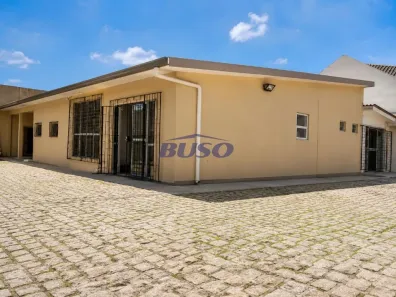 Galpão/Depósito/Armazém para alugar, 272m² no Xaxim, Curitiba