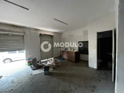 Ponto Comercial para alugar, 70m² no Morumbi, Uberlândia
