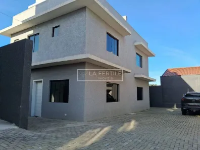 Sobrado com 3 Quartos à venda, 90m² no Guabirotuba, Curitiba