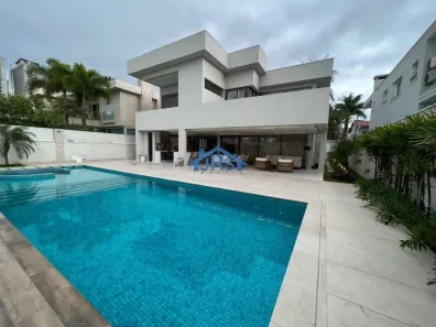 Casa de Condomínio com 4 Quartos à venda, 650m² no Alphaville Residencial Zero, Barueri