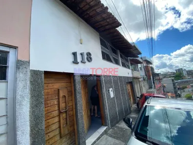 Casa com 4 Quartos para venda ou aluguel, 300m² no Santo Antônio, Itabuna