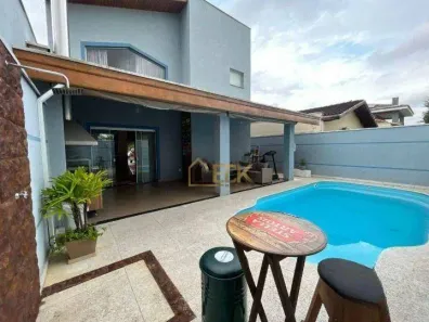 Sobrado com 3 Quartos para alugar, 200m² no Loteamento Residencial Campos do Conde II, Tremembé