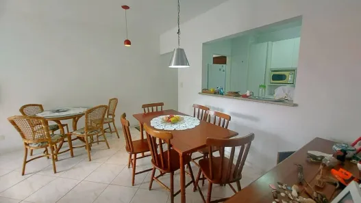Apartamento com 3 Quartos para alugar, 90m² no Jardim Las Palmas, Guarujá