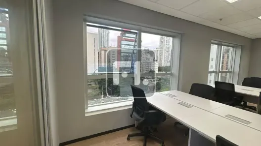 Sala Comercial para alugar, 121m² no Cidade Monções, São Paulo
