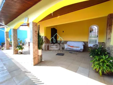 Casa com 3 Quartos à venda, 172m² no Campos Elíseos, Taubaté