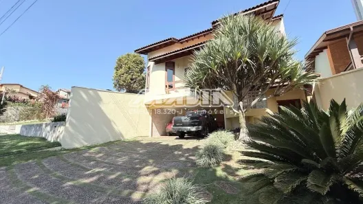 Casa de Condomínio com 3 Quartos à venda, 381m² no Ortizes, Valinhos
