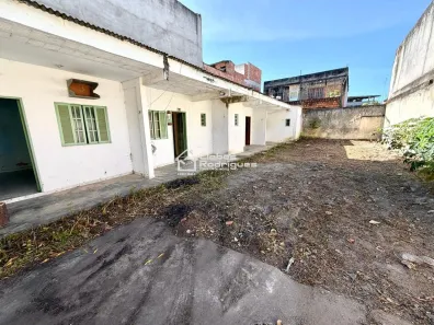 Casa com 7 Quartos à venda, 360m² no Santa Mônica, Guarapari