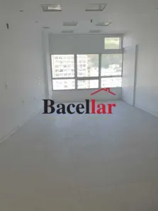 Sala Comercial à venda, 33m² no Tijuca, Rio de Janeiro