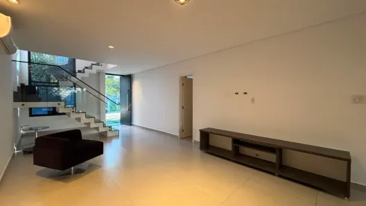 Casa de Condomínio com 3 Quartos para alugar, 350m² no Parque Senhor do Bonfim, Taubaté