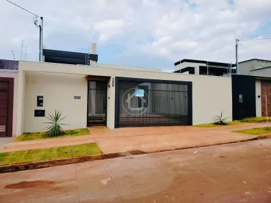 Casa com 3 Quartos à venda, 155m² no Bairro Seminário, Campo Grande