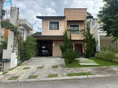 Casa com 3 Quartos à venda, 250m² no Fazenda Rodeio, Mogi das Cruzes