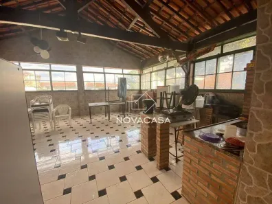Sobrado com 5 Quartos à venda, 376m² no Planalto, Belo Horizonte
