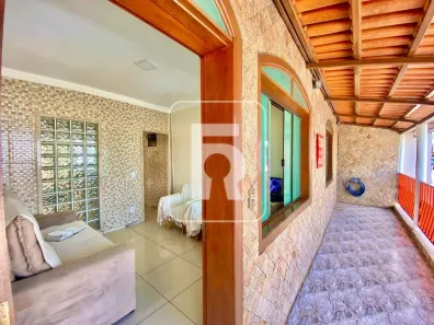Casa com 3 Quartos à venda, 213m² no Progresso, Conselheiro Lafaiete