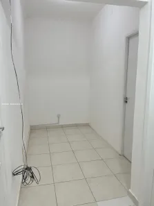 Sala Comercial para alugar, 20m² no Madureira, Rio de Janeiro