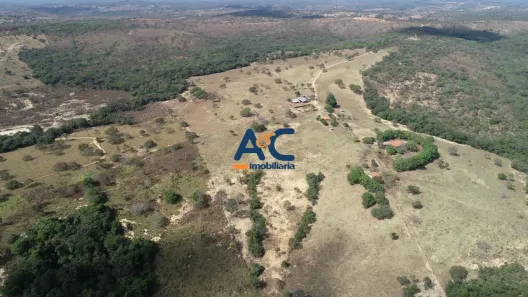 Fazenda/Sítio com 4 Quartos à venda, 287000m² no Centro, Curvelo