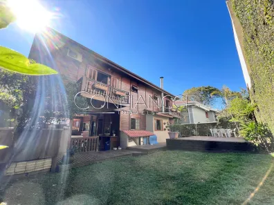 Casa com 3 Quartos à venda, 252m² no Pilarzinho, Curitiba