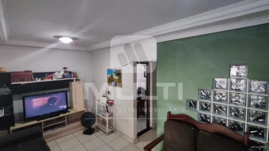 Casa com 3 Quartos à venda, 240m² no Santa Luzia, Uberlândia