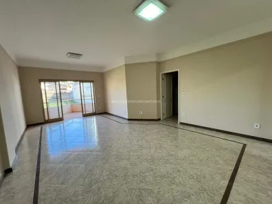 Apartamento com 3 Quartos à venda, 145m² no Bom Retiro, Uberaba