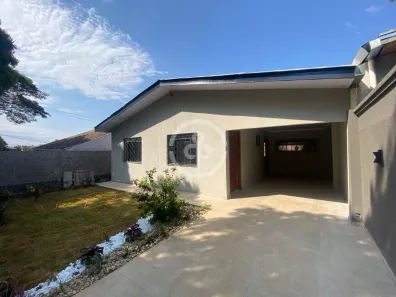 Casa com 2 Quartos para alugar, 115m² no Centro, Cascavel