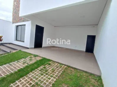 Casa com 3 Quartos à venda, 248m² no Cidade Jardim, Uberlândia