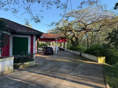 Fazenda/Sítio com 3 Quartos à venda, 440m² no Jardim Torrão de Ouro, São José dos Campos