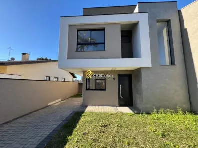 Casa de Condomínio com 3 Quartos à venda, 97m² no Santa Cândida, Curitiba