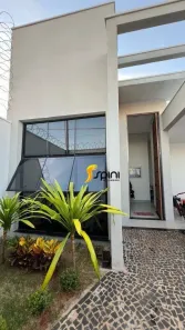 Casa com 4 Quartos à venda, 170m² no Novo Mundo, Uberlândia