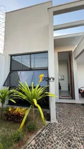 Casa com 4 Quartos para venda ou aluguel, 170m² no Novo Mundo, Uberlândia