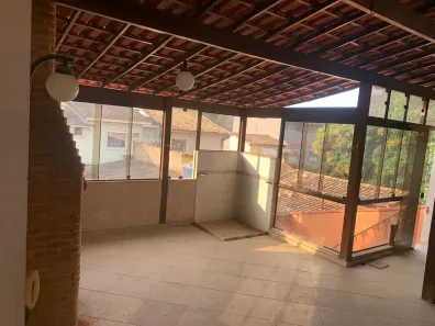 Sobrado com 3 Quartos à venda, 360m² no Raul Veiga, São Gonçalo